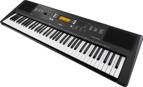 Yamaha PSR-EW300 – портативный клавишный инструмент для начинающих