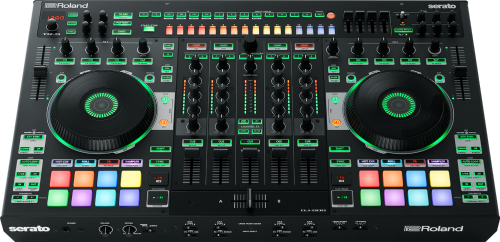Roland DJ-808 – диджейский all-in-one контроллер со встроенной драм-машиной